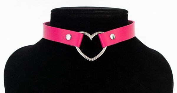 Pink heart choker punk necklace – adjustable strap