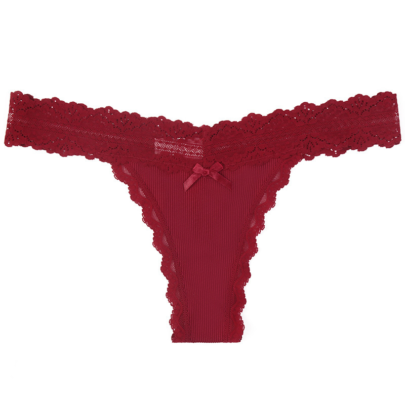 Viininpunaiset pitsipikkarit – Freyona Everyday Elegance