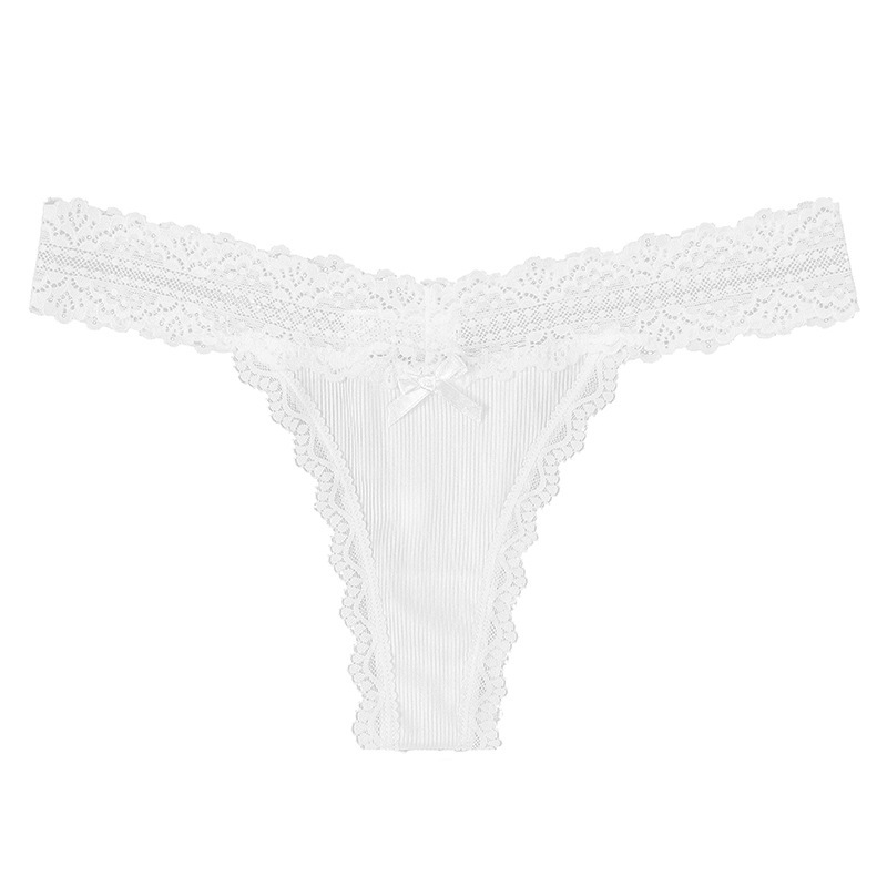 Valkoiset pitsipikkarit – Freyona Everyday Elegance