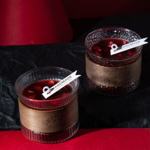 Freyona Crimson Duo lasikuppikynttilät 2 kpl setti