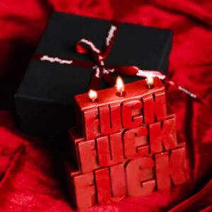Freyona Wicked Words - Triple "Fuck" Edition tunnelmakuva musta lahjapakkaus