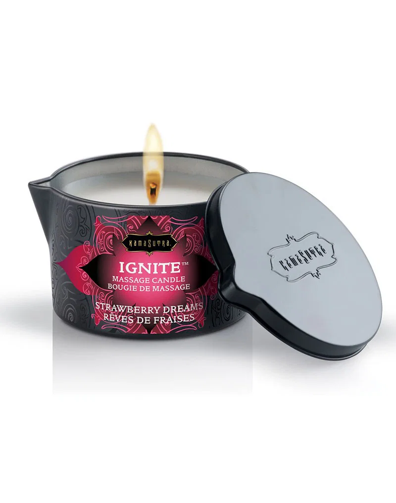 Kama Sutra Ignite Strawberry Dreams -hierontakynttilä kaatonokallisessa purkissa. Freyona.