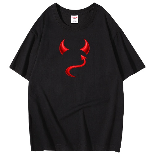 Musta Pirullinen – unisex-T-paita pirunsarvilla | Freyona
