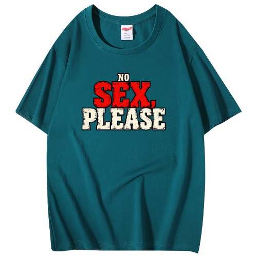 Vihreä No sex, please -T-paita pienellä NO-sanalla ja suurella punavalkoisella SEX, PLEASE -painatuksella